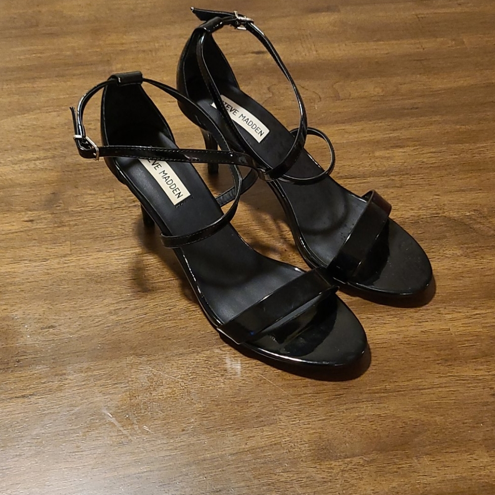 Black shoes